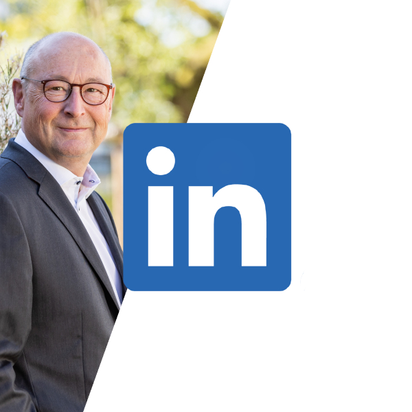 Foto Rolf Buch neben LinkedIn Logo.